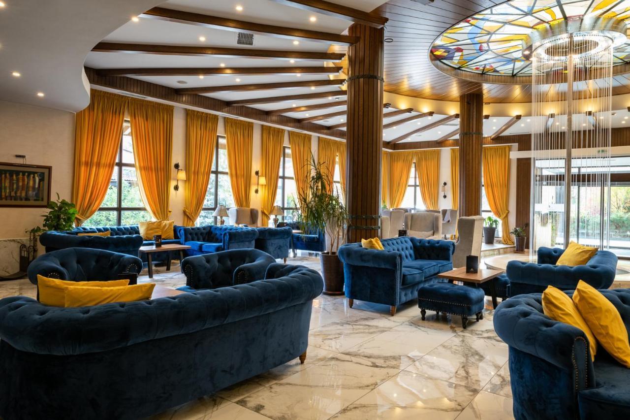 グランド ホテル ヴェリングラド ヴェリングラード エクステリア 写真 Lobby