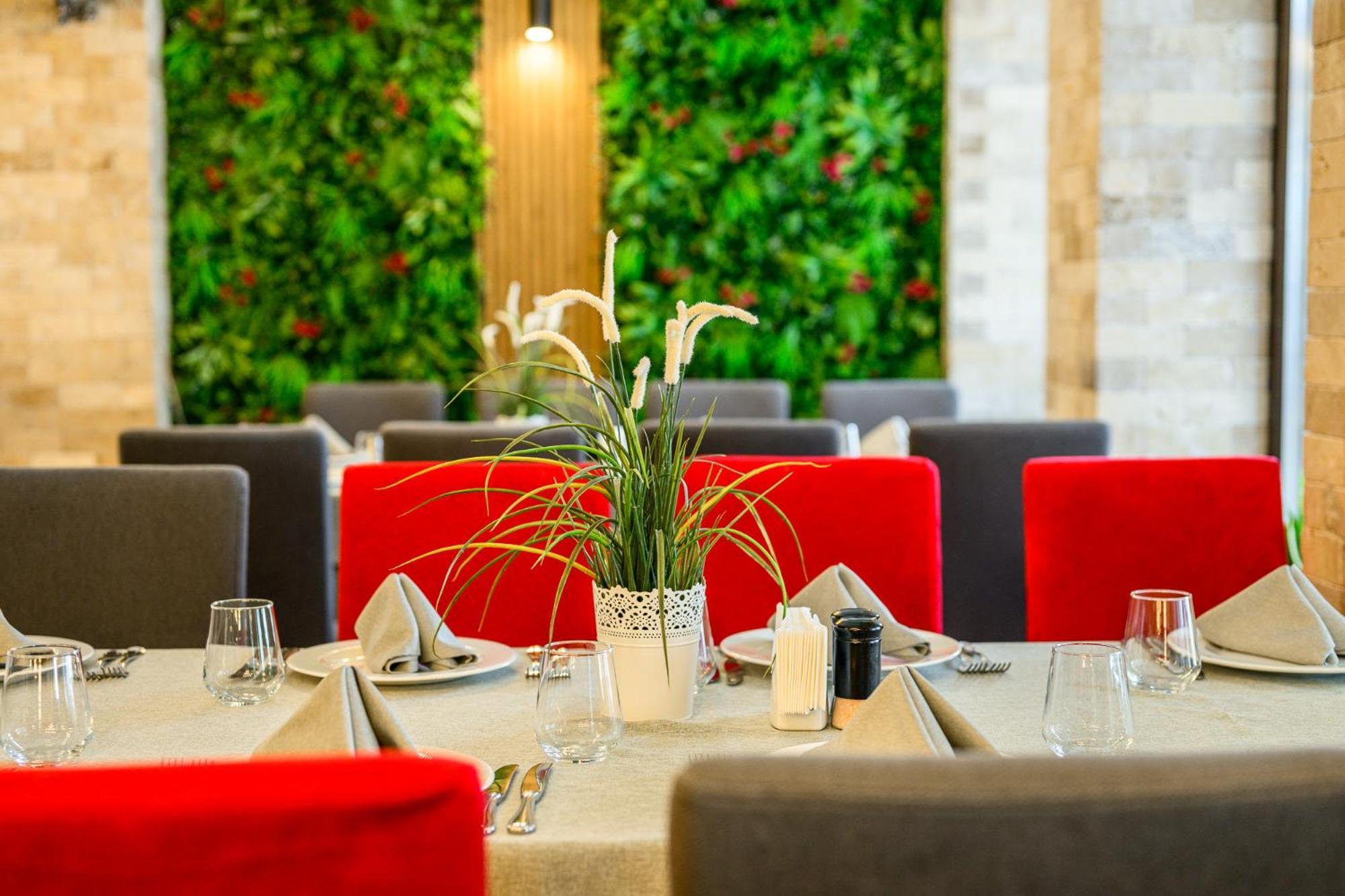 グランド ホテル ヴェリングラド ヴェリングラード エクステリア 写真 Restaurant