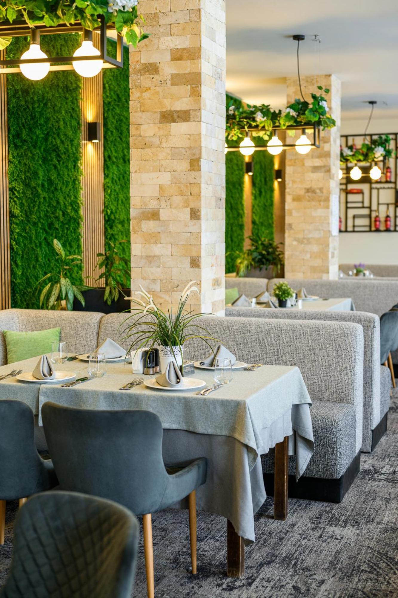 グランド ホテル ヴェリングラド ヴェリングラード エクステリア 写真 Restaurant interior